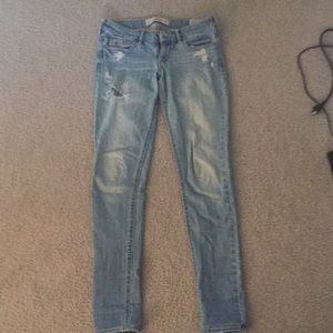 Distressed light wash Hollister skinny jeans